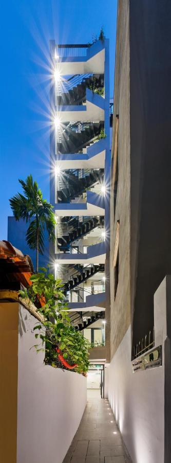 The Galaxy Home Doi Can Hotel And Apartment Hanoi Eksteriør billede