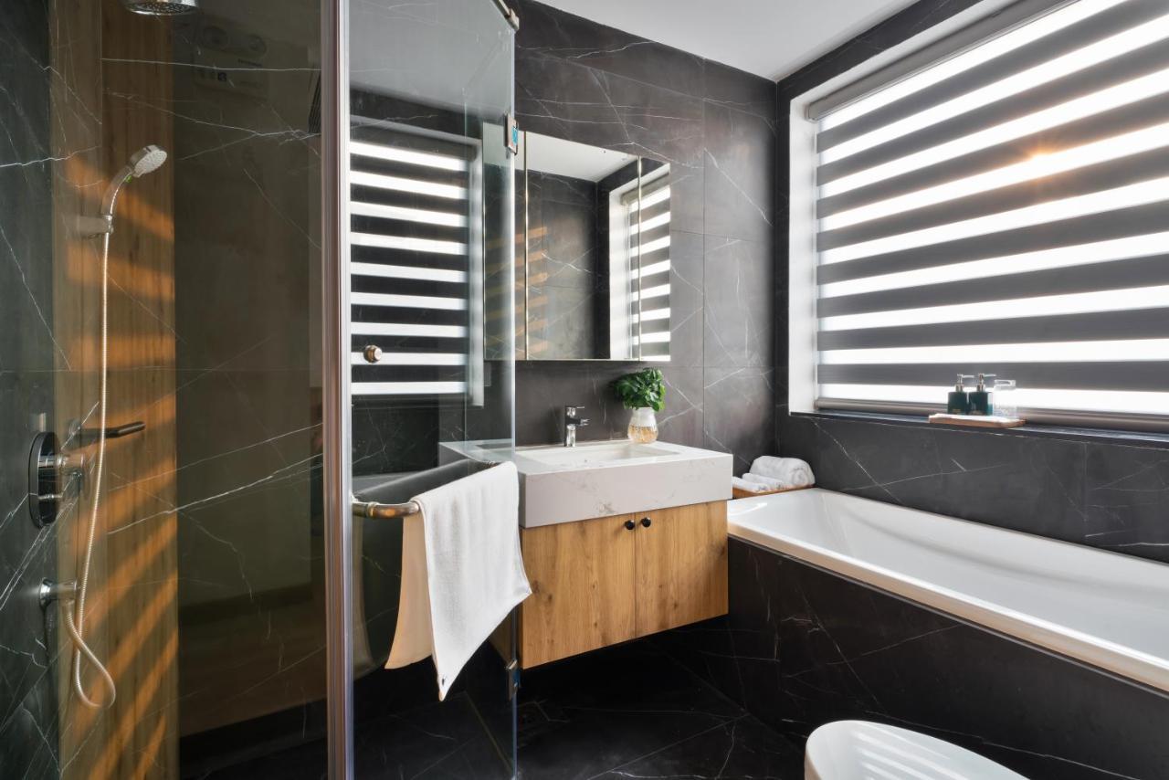 The Galaxy Home Doi Can Hotel And Apartment Hanoi Eksteriør billede